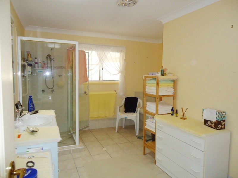 248 The Beaten Track, Claremont Resort, Park Ridge QLD 4125