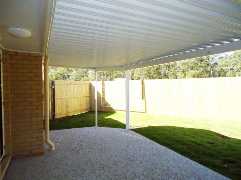 4 John Davison Place, Crestmead QLD 4132