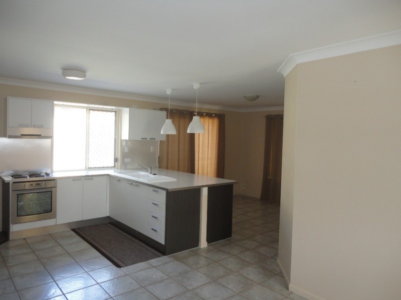 12 Woodrow Place, Marsden QLD 4132