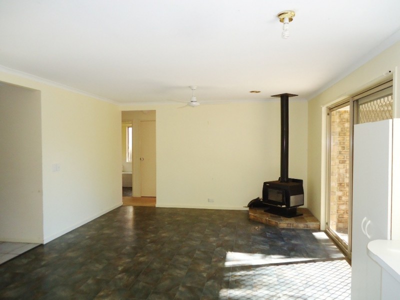 8 Paluma Court, Marsden QLD 4132