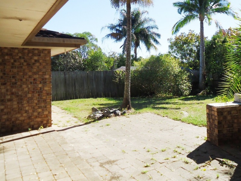 8 Paluma Court, Marsden QLD 4132