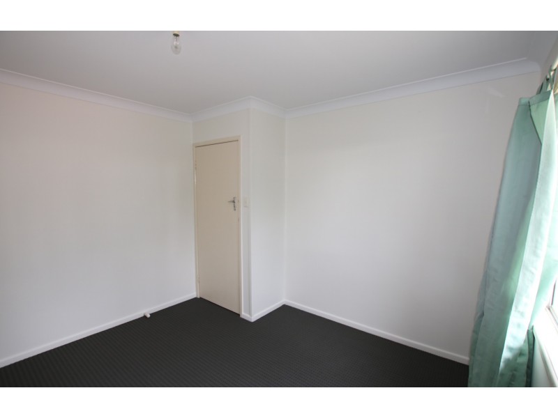 28 Ashton Street, Kingston QLD 4114