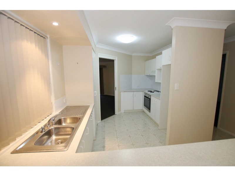 19 Spruce Street, Loganlea QLD 4131