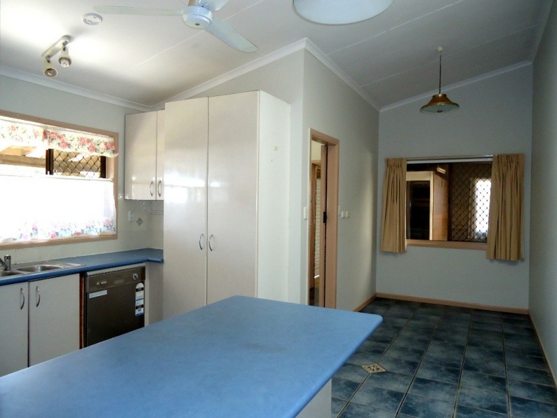 3 Emerald Street, Marsden QLD 4132
