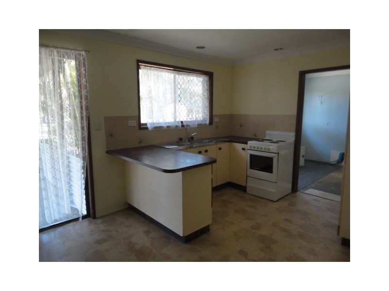 4 Woodburn Street, Marsden QLD 4132