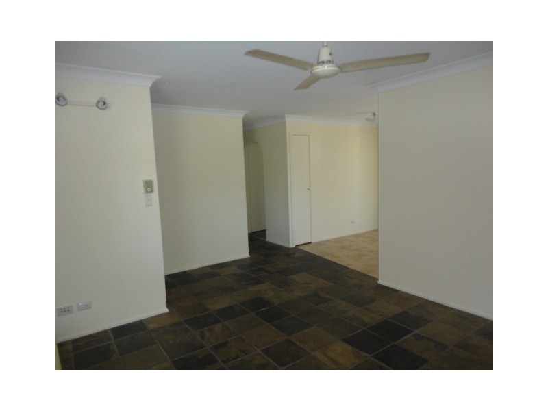 4 Woodburn Street, Marsden QLD 4132