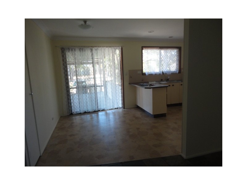 4 Woodburn Street, Marsden QLD 4132