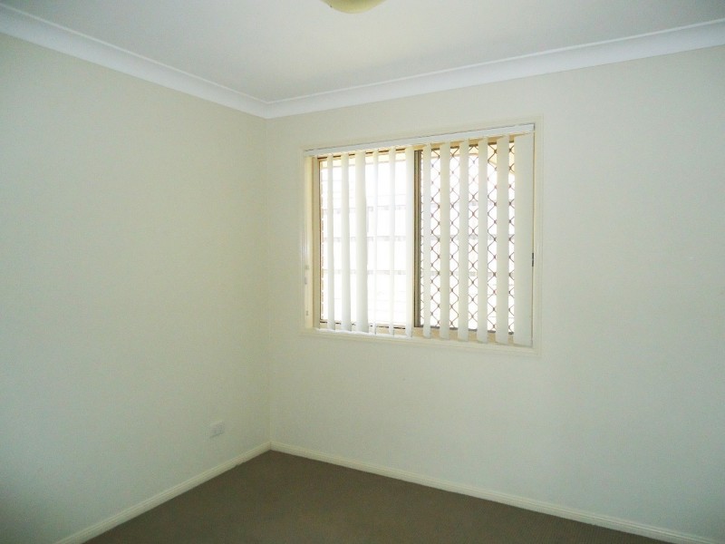 8 Lahore Street, Crestmead QLD 4132