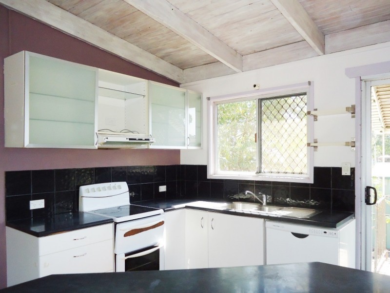 7 Mary Court, Loganlea QLD 4131