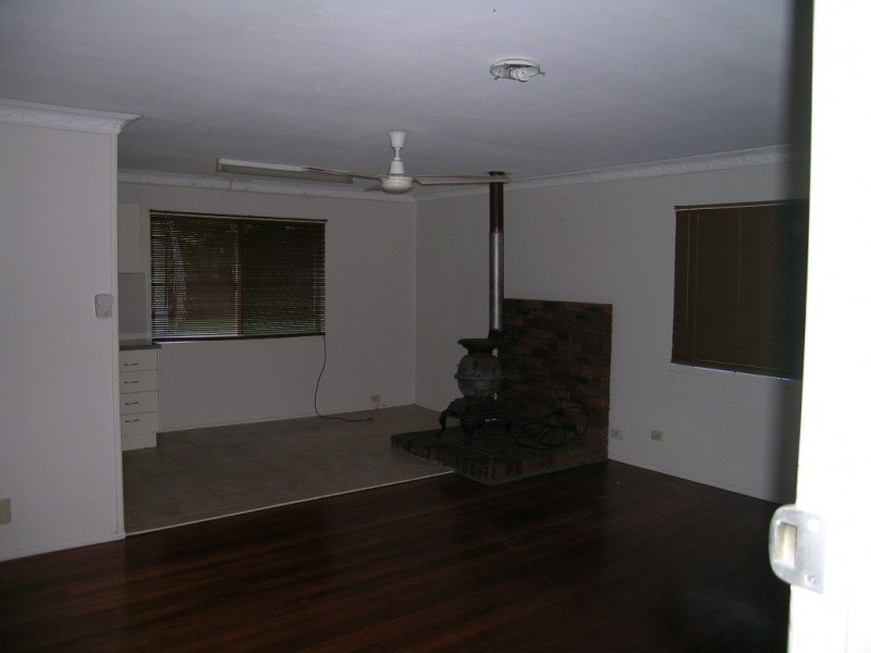 257 Chambers Flat Road, Crestmead QLD 4132