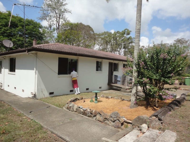 257 Chambers Flat Road, Crestmead QLD 4132