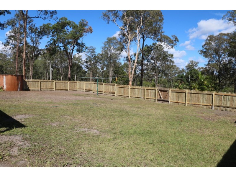 37 Matthew Road, Chambers Flat QLD 4133