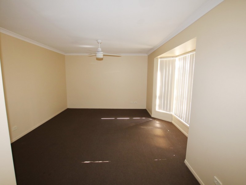 33 Craig Street, Crestmead QLD 4132