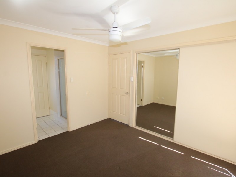 33 Craig Street, Crestmead QLD 4132