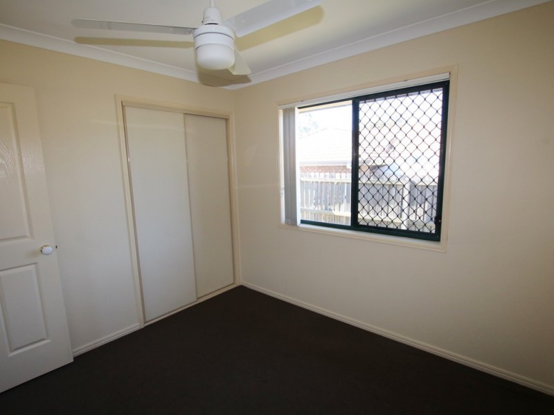33 Craig Street, Crestmead QLD 4132