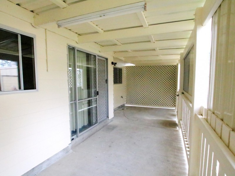 10 Grove Road, Holmview QLD 4207