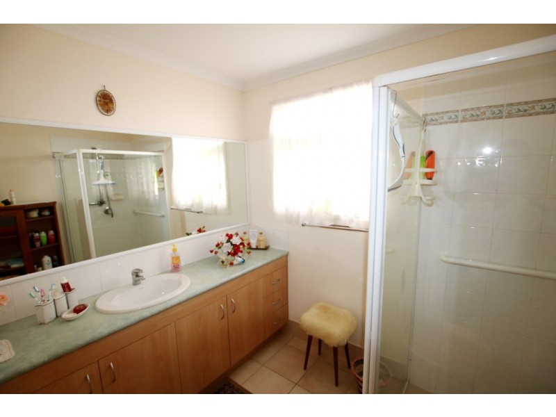 74 Beutel Street, Waterford West QLD 4133