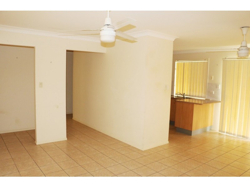 82A First Avenue, Marsden QLD 4132