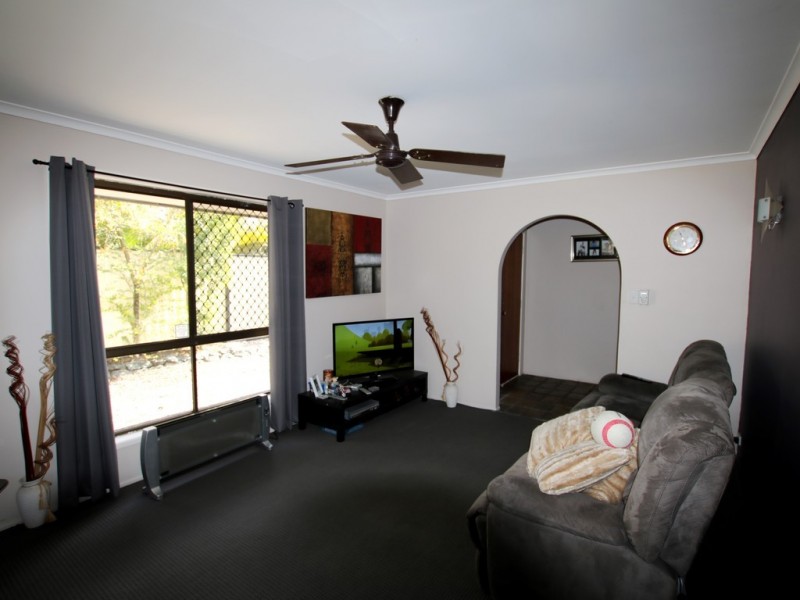 696 Browns Plains Road, Marsden QLD 4132