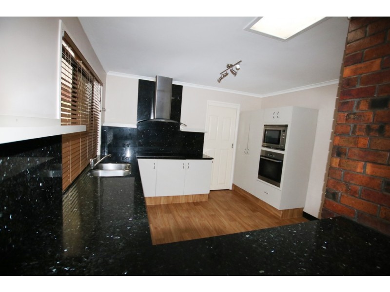 696 Browns Plains Road, Marsden QLD 4132