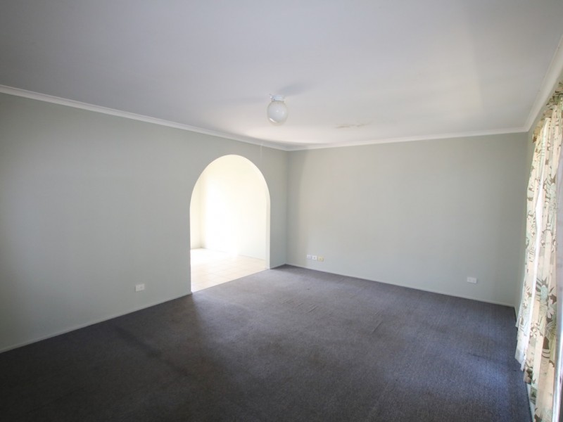 35 Whiteman Street, Crestmead QLD 4132
