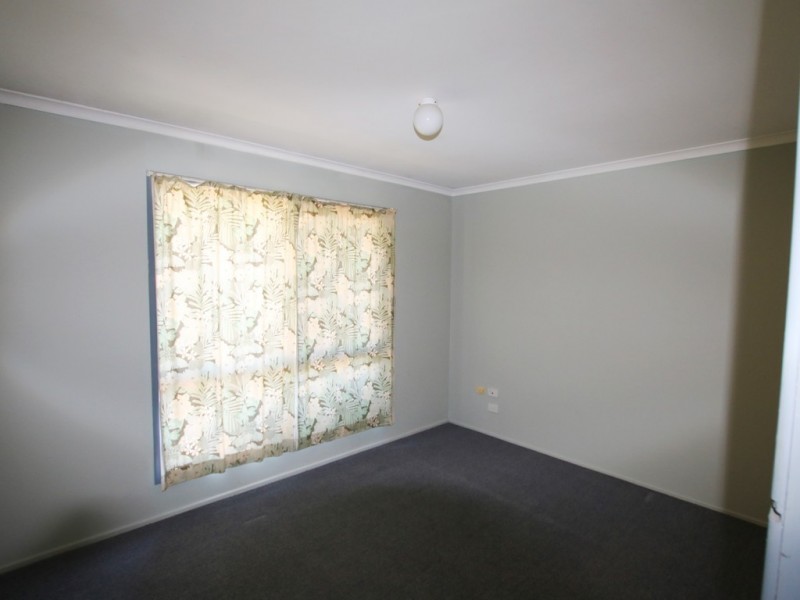 35 Whiteman Street, Crestmead QLD 4132