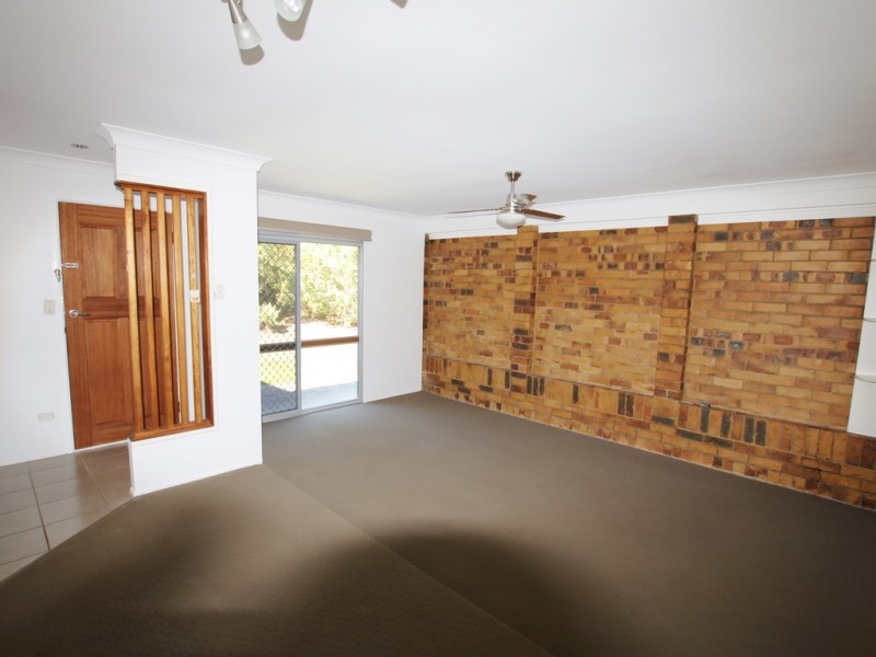 16 Hydrabad Street, Regents Park QLD 4118