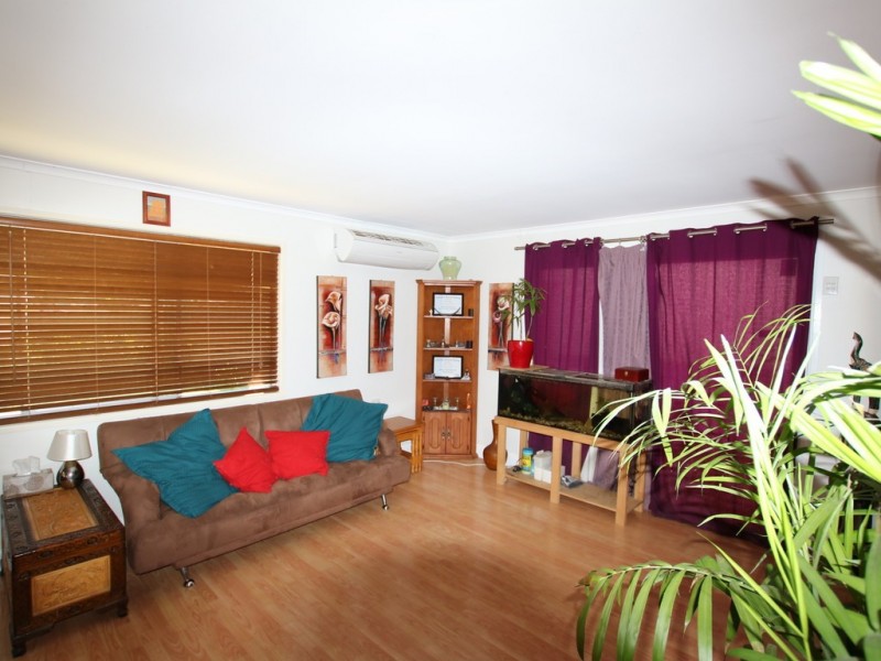 6 Yale Street, Marsden QLD 4132