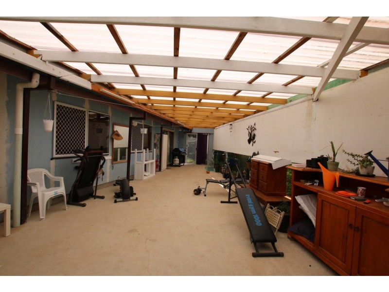 6 Yale Street, Marsden QLD 4132