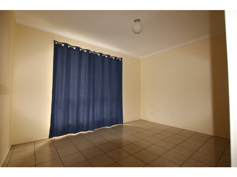 34 Sheffield Court, Browns Plains QLD 4118