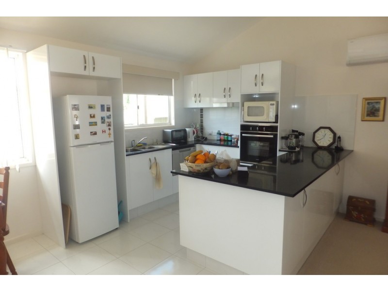 19 Cedar Court, Palm Lakes Resort, Bethania QLD 4205