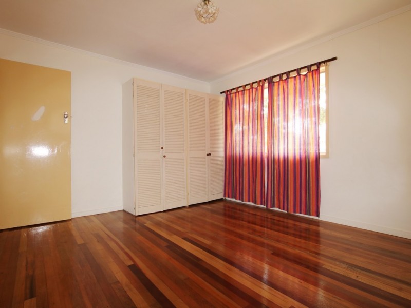 27 Rudduck Street, Logan Central QLD 4114