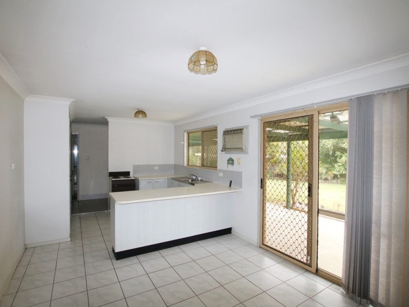 8 Duranta Court, Crestmead QLD 4132