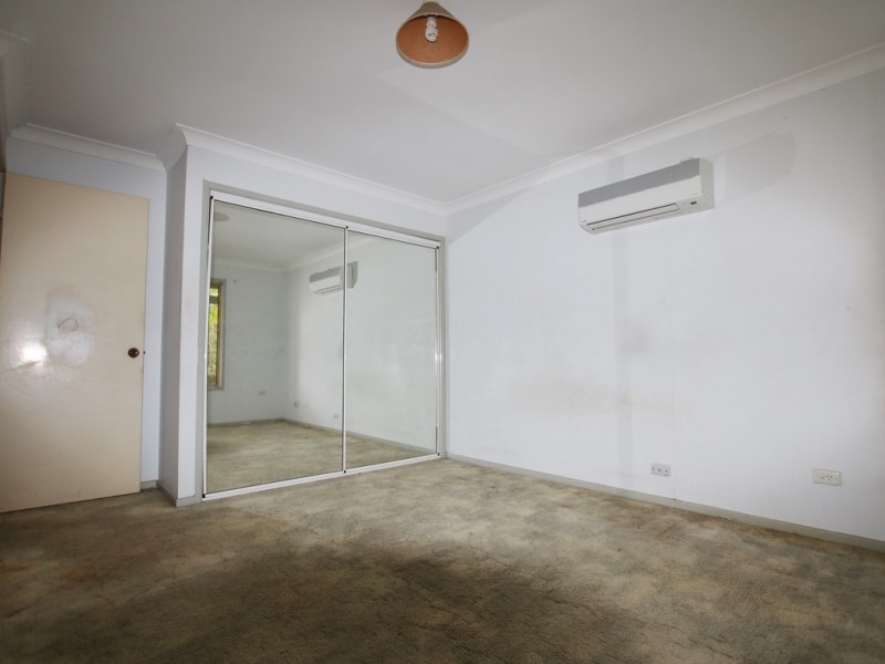 8 Duranta Court, Crestmead QLD 4132