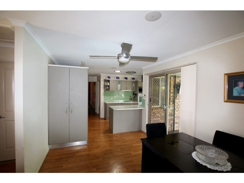 9 Front Court, Marsden QLD 4132