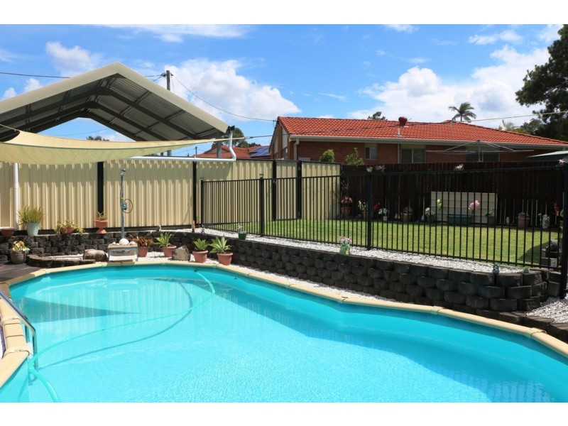9 Front Court, Marsden QLD 4132
