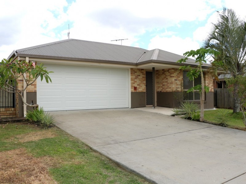 8 Lake Cooloola Court, Logan Reserve QLD 4133