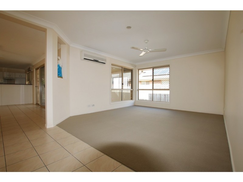 8 Lake Cooloola Court, Logan Reserve QLD 4133
