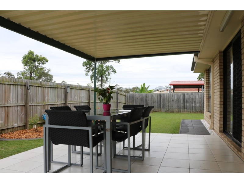 7 Summerhill Court, Marsden QLD 4132