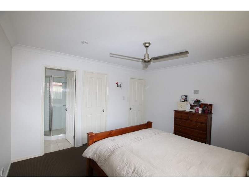 7 Summerhill Court, Marsden QLD 4132