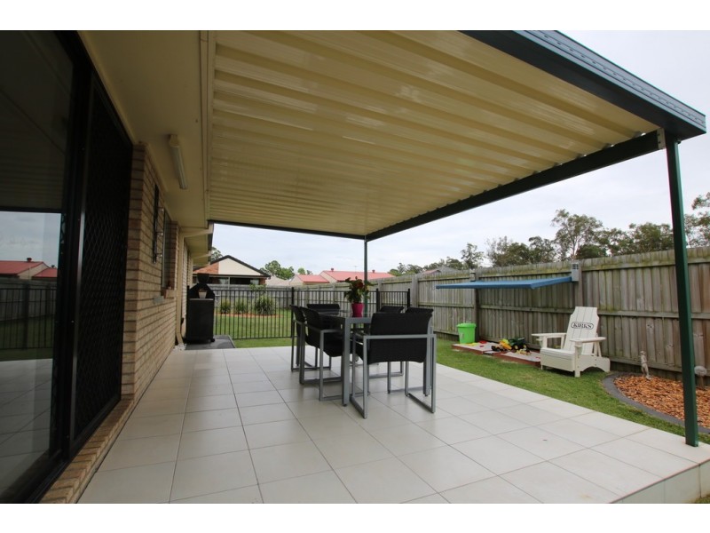 7 Summerhill Court, Marsden QLD 4132