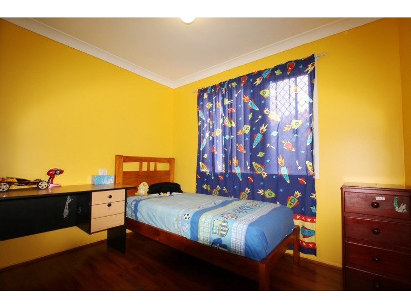 12 Capricorn Avenue, Crestmead QLD 4132