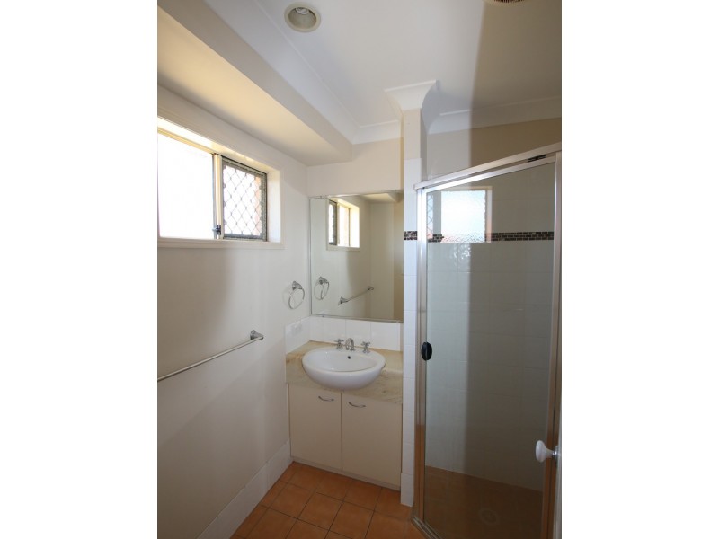 27 Geaney Blvd, Crestmead QLD 4132