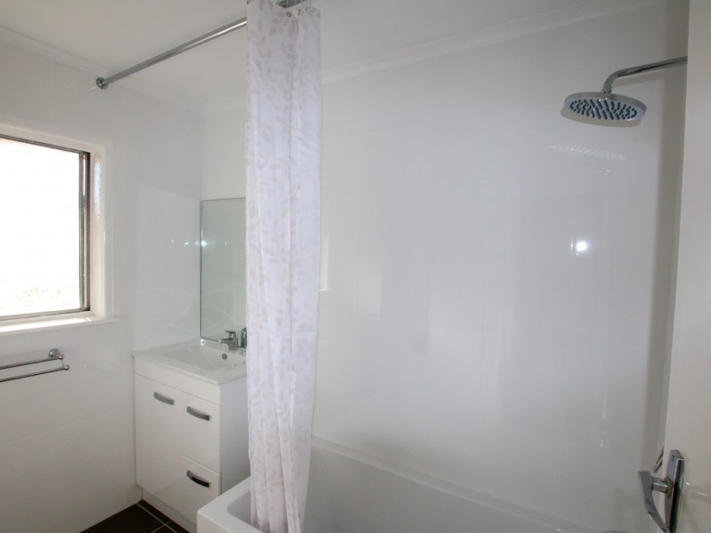 16 Windsor Street, Slacks Creek QLD 4127