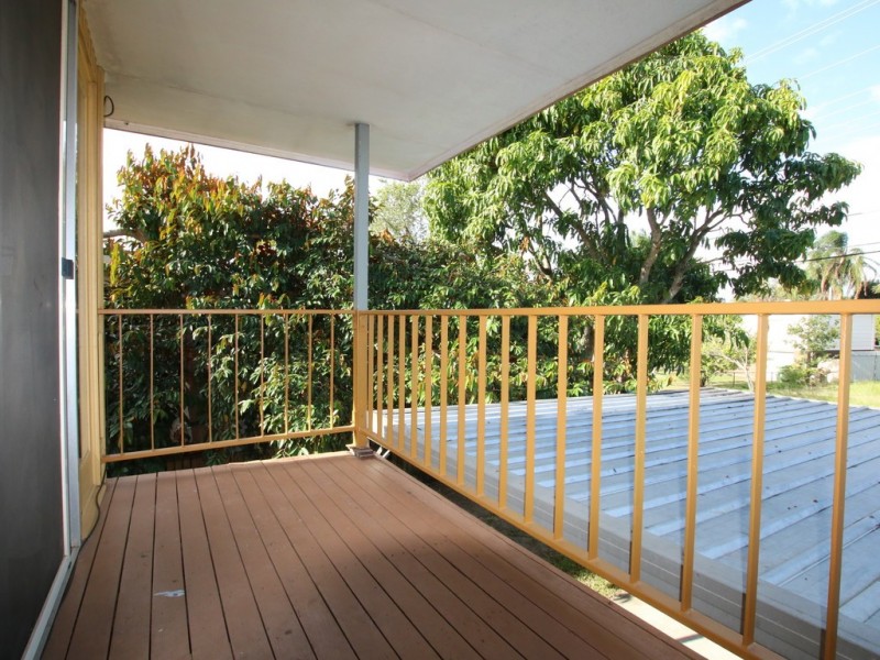 16 Windsor Street, Slacks Creek QLD 4127