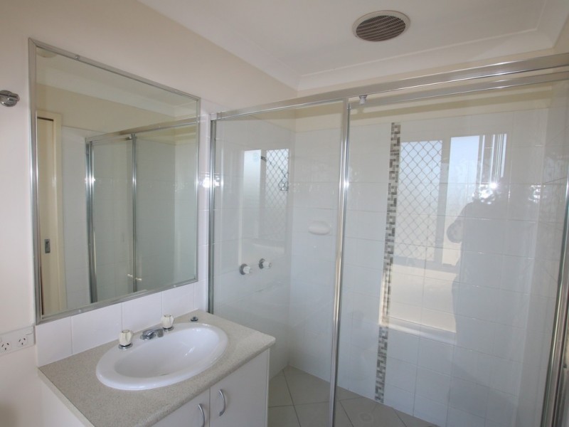 10 Ashmore Close, Marsden QLD 4132