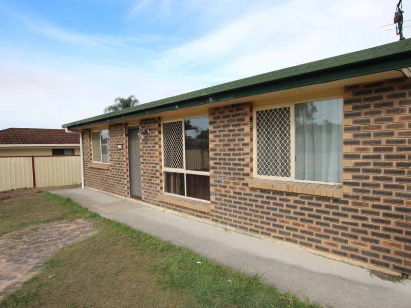 8 Pinnington Street, Crestmead QLD 4132