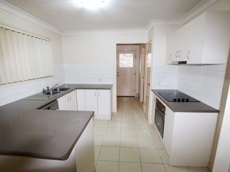 54 Lockyer Place, Crestmead QLD 4132