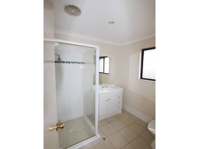 54 Lockyer Place, Crestmead QLD 4132
