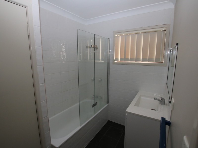 2/744 Browns Plains Road, Marsden QLD 4132